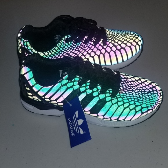 adidas chameleon shoes